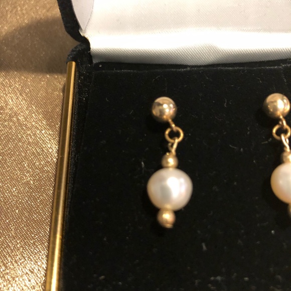 Genuine White Pearl Earrings 14 YKG - Picture 3 of 4